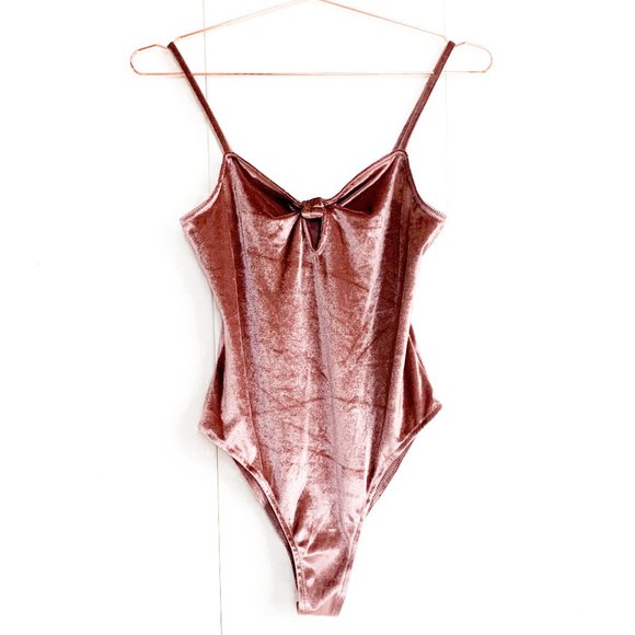Xhilaration Tops - blush velvet bodysuit spaghetti strap bottom clasp